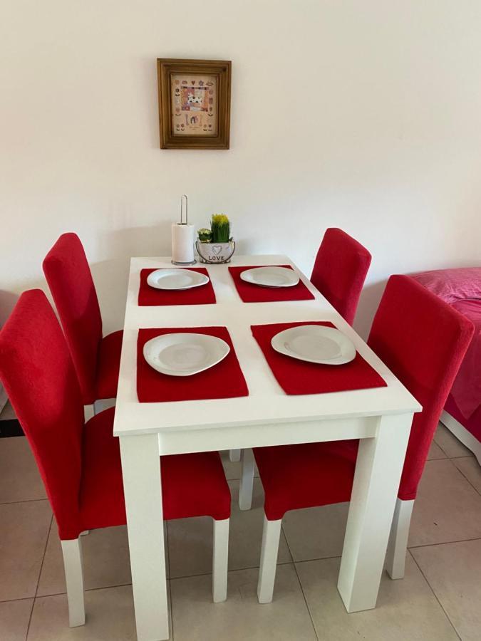 Apartamento En Country Pilar Piscina Parrilla Propia Hasta 4 Personas Luaran gambar