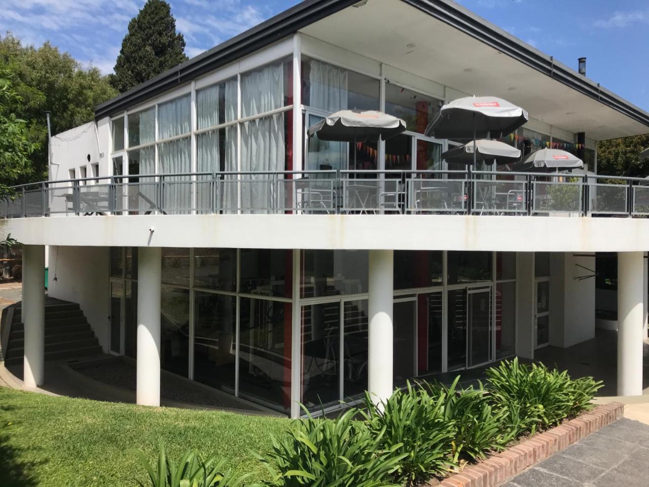 Apartamento En Country Pilar Piscina Parrilla Propia Hasta 4 Personas Luaran gambar