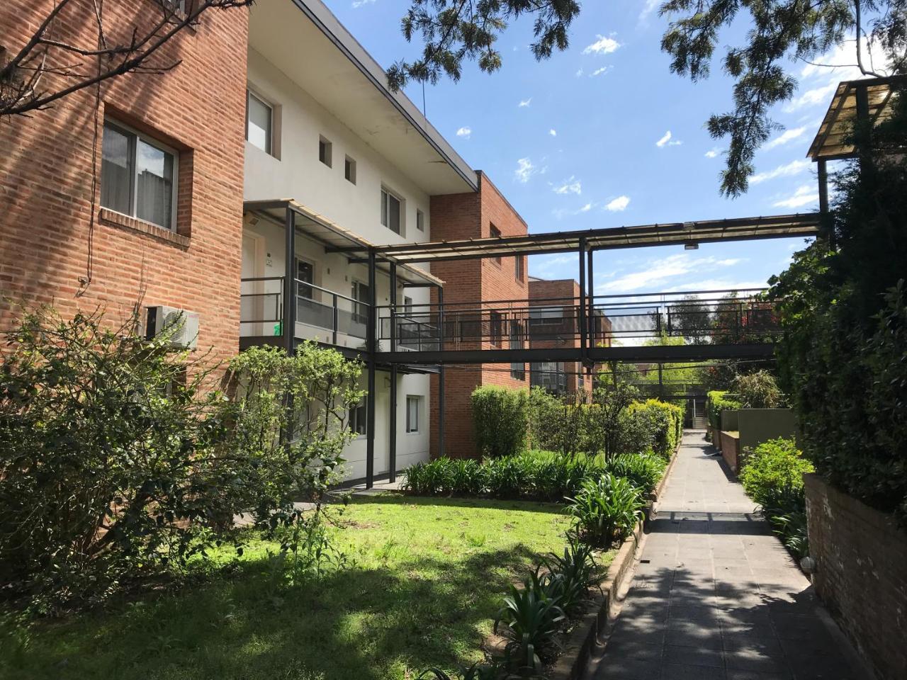 Apartamento En Country Pilar Piscina Parrilla Propia Hasta 4 Personas Luaran gambar